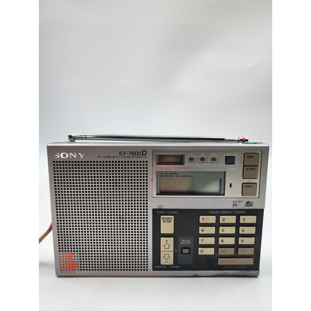 Sony ICF-7600D World Band Receiver Radio FM LW MW SW Silver Vintage Digital
